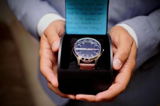 ¿Por qué un reloj sigue siendo el regalo perfecto e inolvidable?