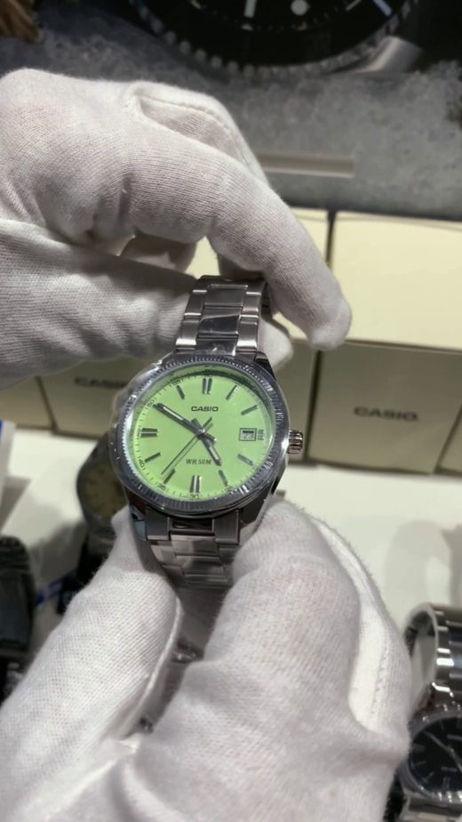 Novetat Casio UTP-1302PD: El rellotge d'acer perfecte