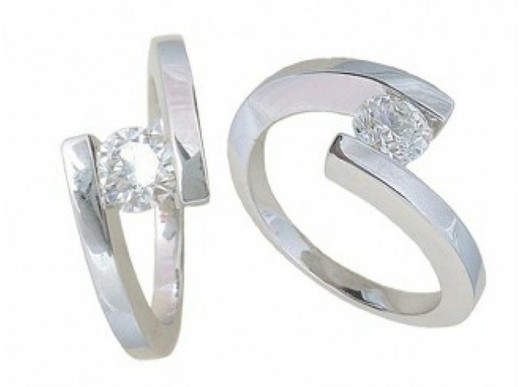 Solitaire Brilliant 18 kt vitguldring 0,70 cts 916717