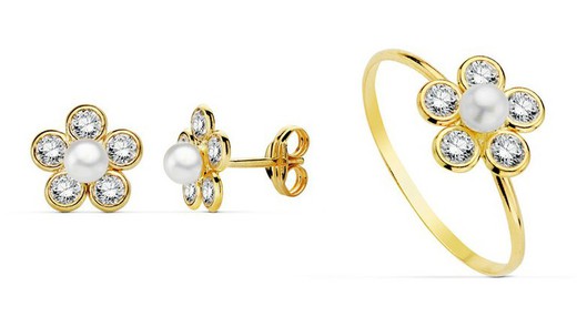 Communion Set 18kts Gold Earrings Flower and 18kts Gold Ring Flower 20724