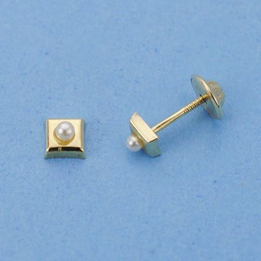 Kwadratowe kolczyki Baby Pearl z 18-karatowego złota 15548
