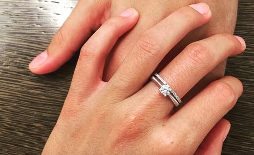 Anello solitario in oro 18kts