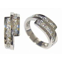 Anillo Oro Blanco 18 kts Brillantes 0.64 cts 013552