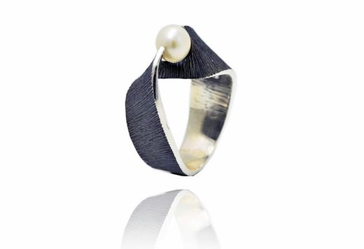 Bague en argent Arior 1182848XU - Taille 11 Grand Moebius avec perle extérieure
