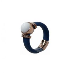 Anillo Xernus Plata Rosa 3NF2819 Caucho Azul Con Cristal Rojo