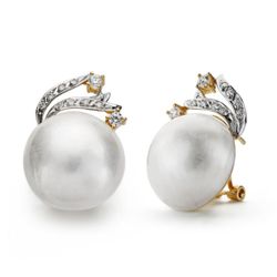Pendientes Oro Bicolor 18kts Perla Japonesa 16mm Omega 3299-1
