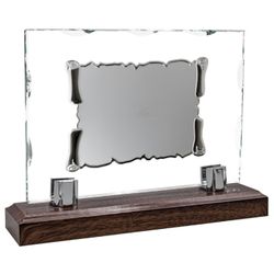 Placa Homenaje Cristal-Aluminio 25x17,80cm P-3026/3C Base Madera Chapa Pergamino 16x12cm