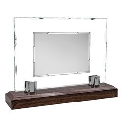 Placa Homenaje Cristal-Aluminio 25x17,80cm P-3029/3C Base Madera Chapa Bordes Detallados 16x12cm