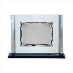 Placa Homenaje Cristal-Aluminio 27x22cm P-2262/2C En Brillo - Bordes Laterales Adornados C/Base Negra