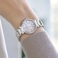 Reloj Citizen Mujer EM1060-87Y Acero Eco-Drive
