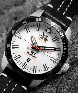 Reloj Vostok Hombre NH35-225E711 Piel Negra Acero Automático