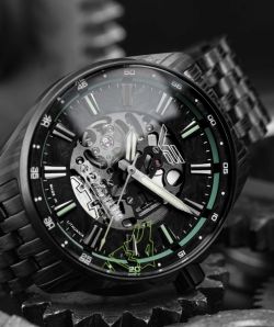 Reloj Vostok Hombre NH72-326D777 Edición Especial Geležinis Vilkas Acero Automático